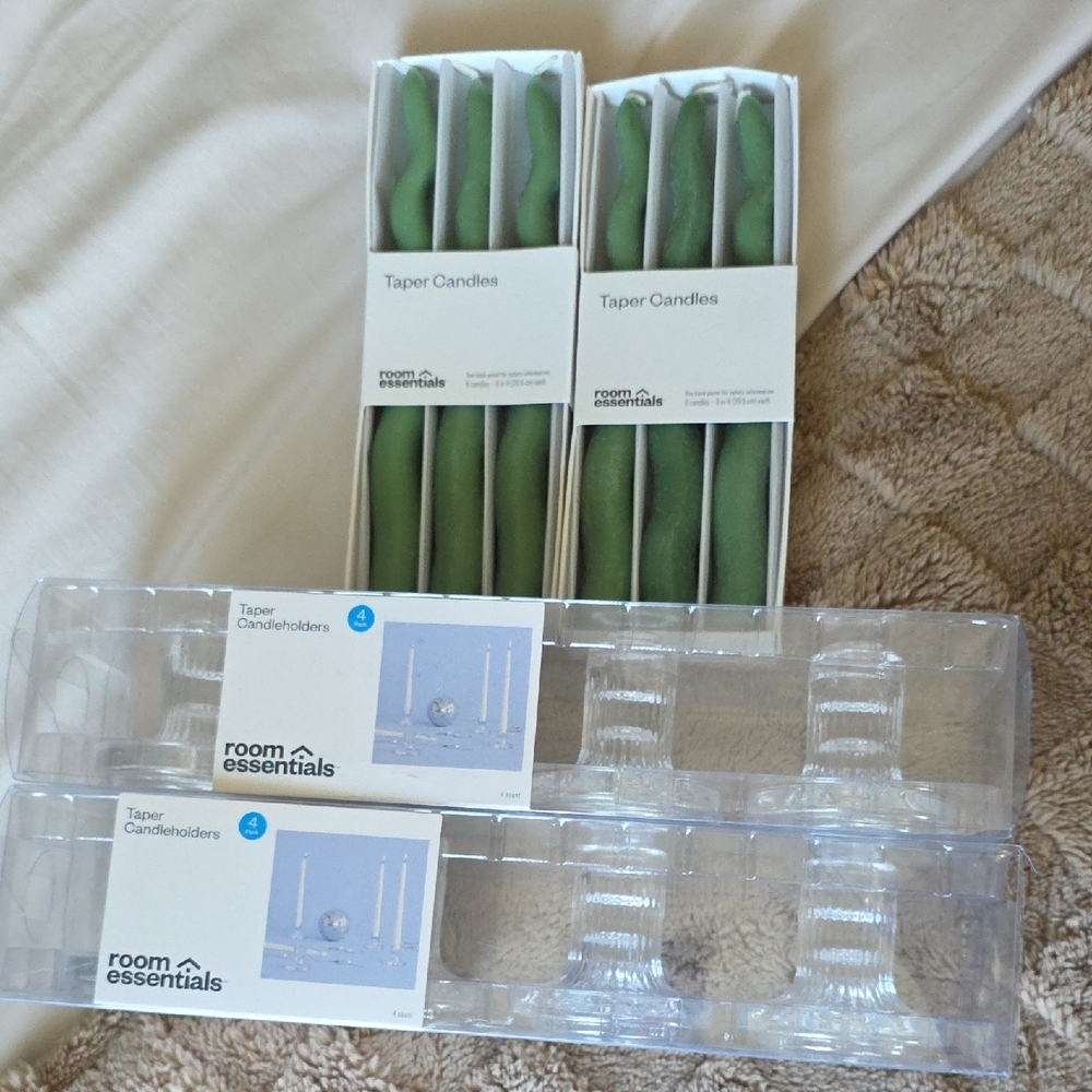 Room Essentials Olive Green Spiral Taper Candles with Clear Holders